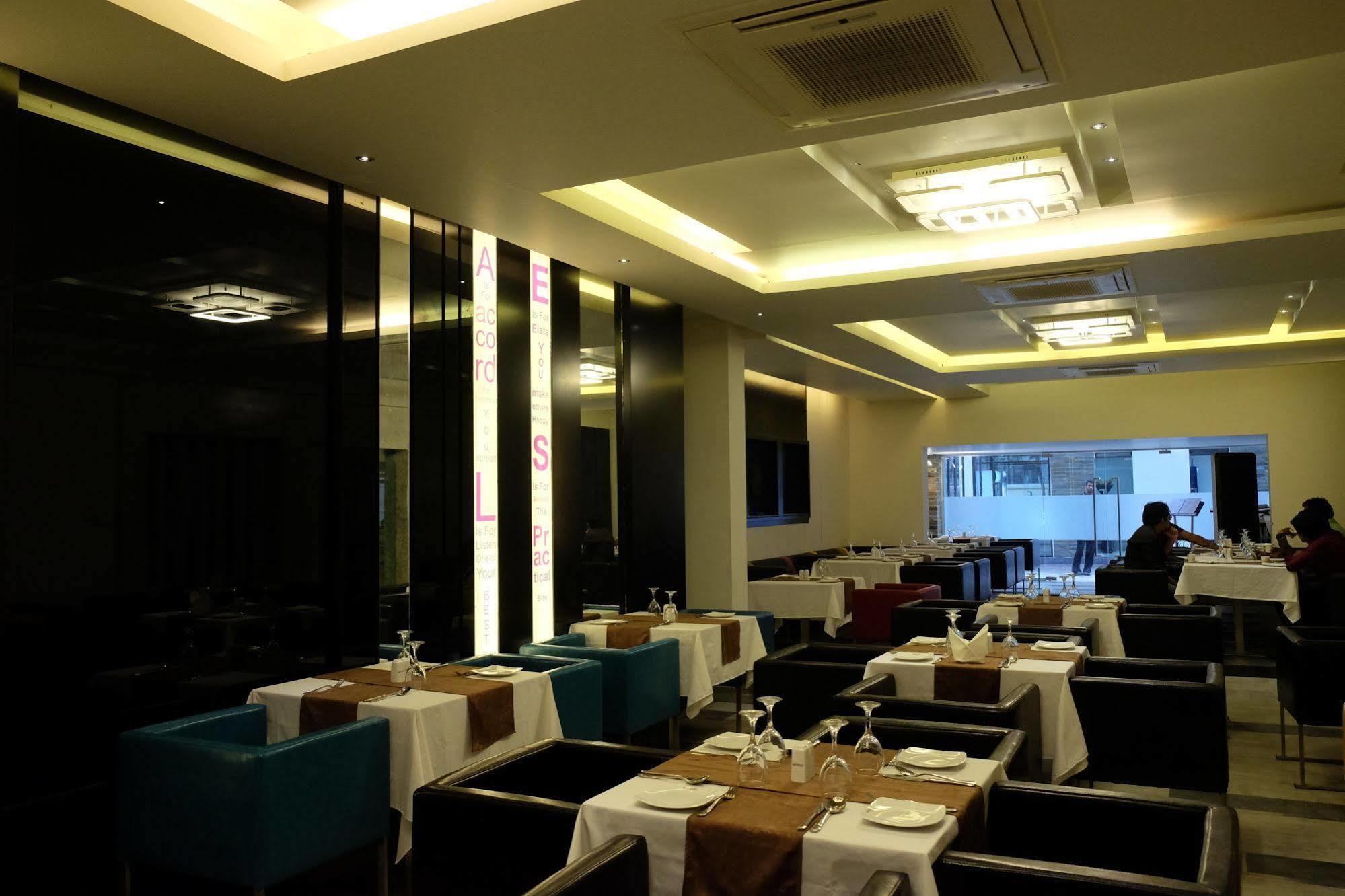 Galesia Hotel & Resort - דאהקה מראה חיצוני תמונה